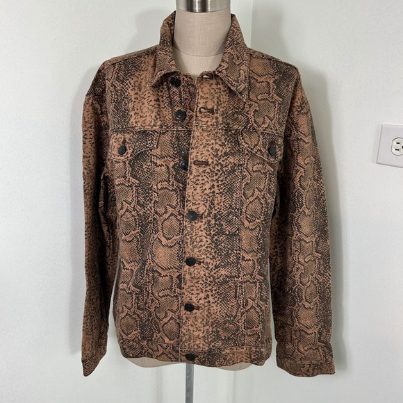 Free‎ People Snakeskin Animal Print Denim Jacket Women's Small Button Down - Picture 3 of 16